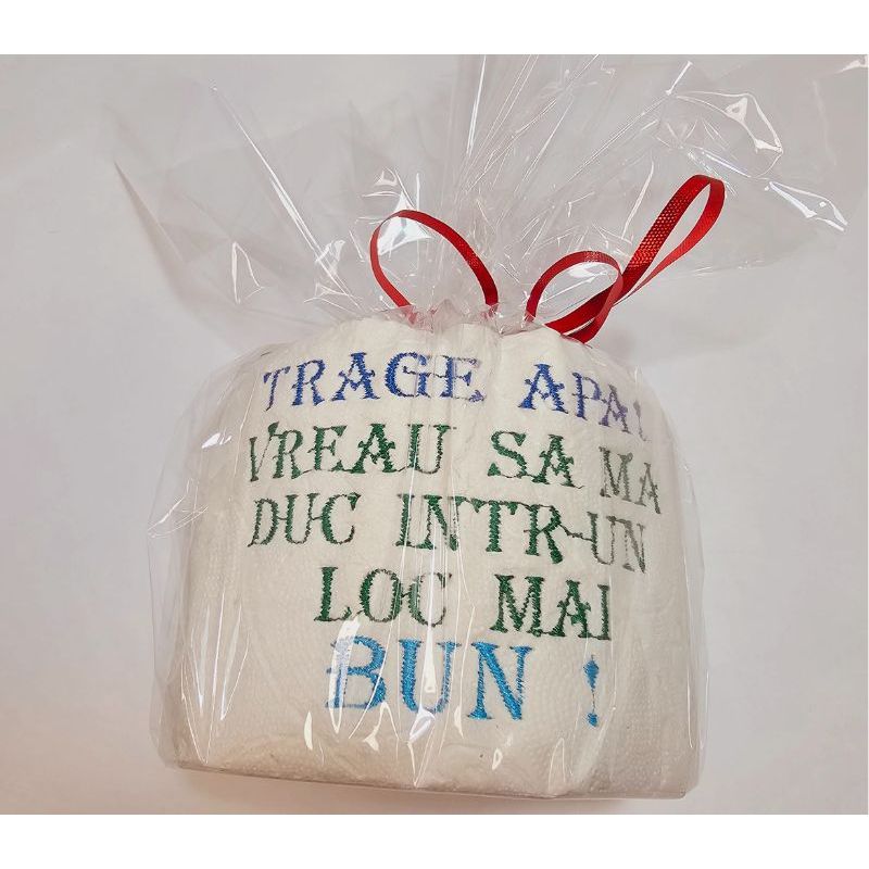 Market - Cadouri - Cadouri personalizate - Hartie Igienica Brodata Craciun "Trage apa " Ariale, multicolor, celuloza - Infinity.ro