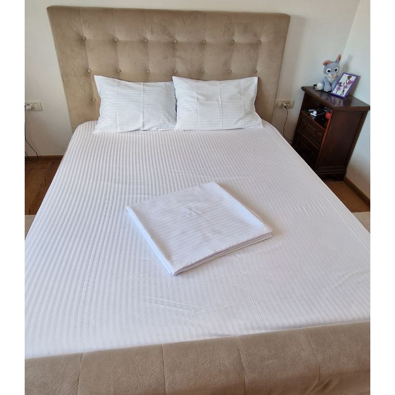 Casa si Gradina - Textile si covoare - Lenjerii de pat - Seturi de lenjerie - Lenjerie de pat ARIALE pentru 2 persoane, 6 piese, King Size, damasc satinat, Alb - Infinity.ro