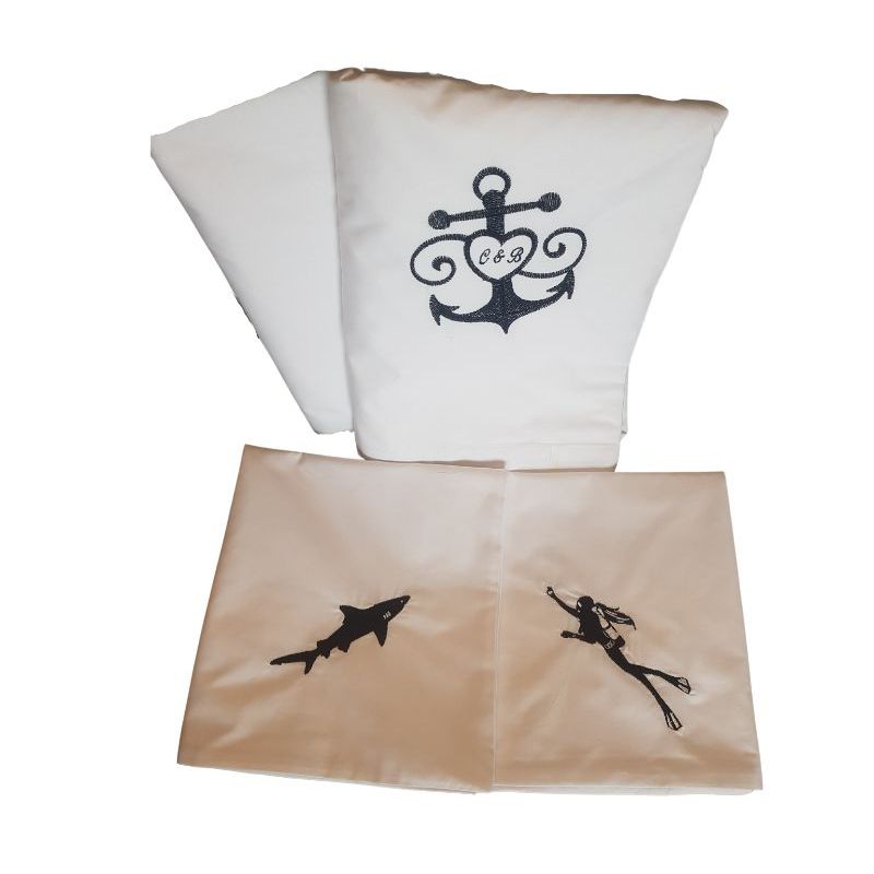 Casa si Gradina - Textile si covoare - Lenjerii de pat - Seturi de lenjerie - Lenjerie de pat brodata SEA by Ariale, pentru 2 persoane, 4 piese,  bumbac ranforce, 200 x220 cm - Infinity.ro