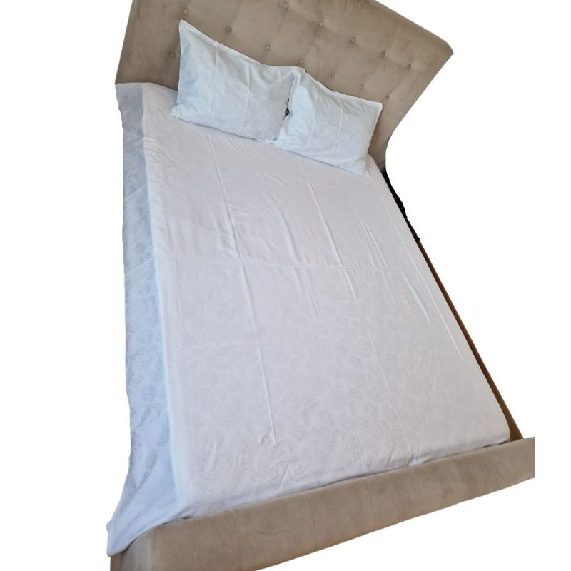 Casa si Gradina - Textile si covoare - Lenjerii de pat - Seturi de lenjerie - Lenjerie Jaquard 2 persoane, ARIALE, 3 piese, Alb - Infinity.ro
