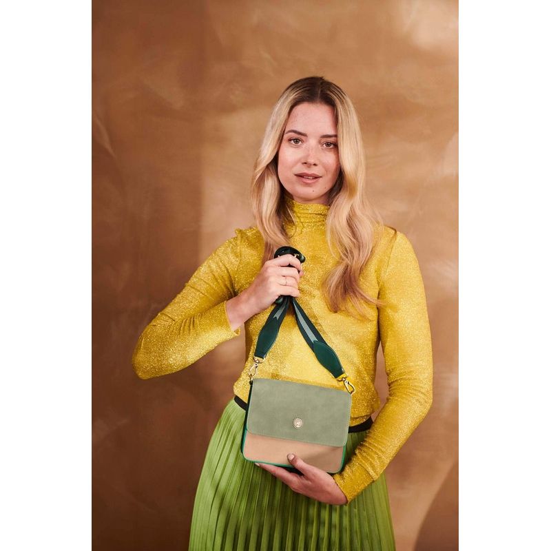 Fashion, accesorii si bijuterii - Femei - Accesorii femei - Genti si rucsacuri femei - Geanta verde crossbody 19x6x16 cm colectia UNI - Infinity.ro