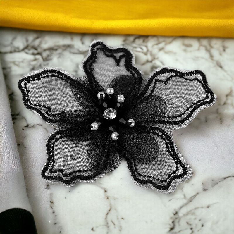 Casa si Gradina - Decoratiuni - DIY - Articole mercerie - Floare textila cu margele pentru decorare haine, diametru 8 cm, Negru - Infinity.ro