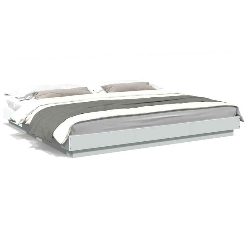 Casa si Gradina - Mobilier - Paturi si accesorii - Paturi - Cadru de pat cu lumini LED, alb, 180x200 cm, lemn prelucrat - Infinity.ro