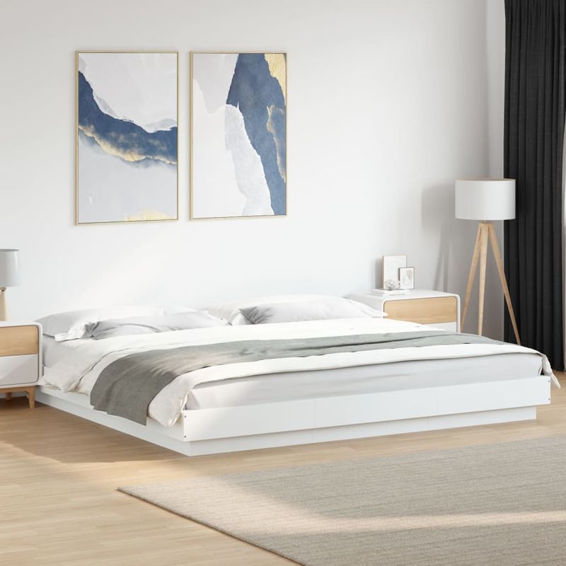 Casa si Gradina - Mobilier - Paturi si accesorii - Paturi - Cadru de pat cu lumini LED, alb, 180x200 cm, lemn prelucrat - Infinity.ro