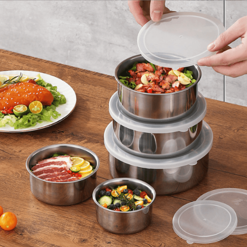 Casa si Gradina - Bucatarie si vesela - Vesela si tacamuri - Farfurii si boluri - Set 5 boluri cu capac, otel inoxidabil si capac din plastic flexibil, argintiu - Infinity.ro