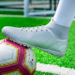 Sport si Outdoor - Echipament Sportiv - Incaltaminte sport - Pantofi sport - Ghete de fotbal MBrands cu glezniera 7.5 pentru teren sintetic culoare gri 38 - Infinity.ro