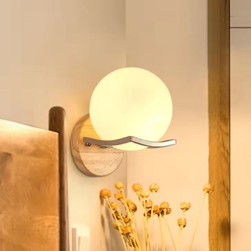 Casa si Gradina - Corpuri si surse de iluminat - Veioze si lampi - Veioze - Lampa dormitor  LuminiLux , Alb , 15x18 cm  , Fier +Sticla - Infinity.ro