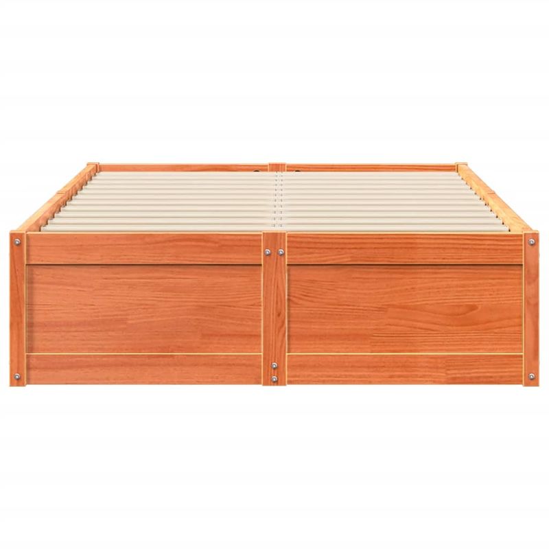 Casa si Gradina - Mobilier - Paturi si accesorii - Paturi - Cadru de pat, maro ceruit, 135x190 cm, lemn masiv de pin - Infinity.ro