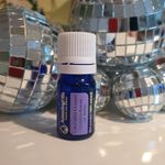 Casa si Gradina - Decoratiuni - Aromaterapie si lumanari - Uleiuri esentiale aromaterapie - Ulei esential de lavanda 100% pur (Lavendula Hybrida var. Grosso), 5 ml - Infinity.ro