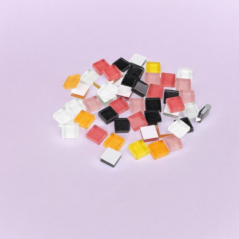 Jucarii, Copii si Bebe - Jucarii si jocuri - Jucarii & jocuri educative - Seturi de artizanat - Set 35 pietre decorative de mozaic din sticla Crisalida, 10 x 10 mm, Negru si roz - Infinity.ro