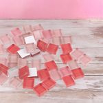 Jucarii, Copii si Bebe - Jucarii si jocuri - Jucarii & jocuri educative - Seturi de artizanat - Set 35 pietre decorative de mozaic din sticla Crisalida, 10 x 10 mm, Roz pudrat - Infinity.ro