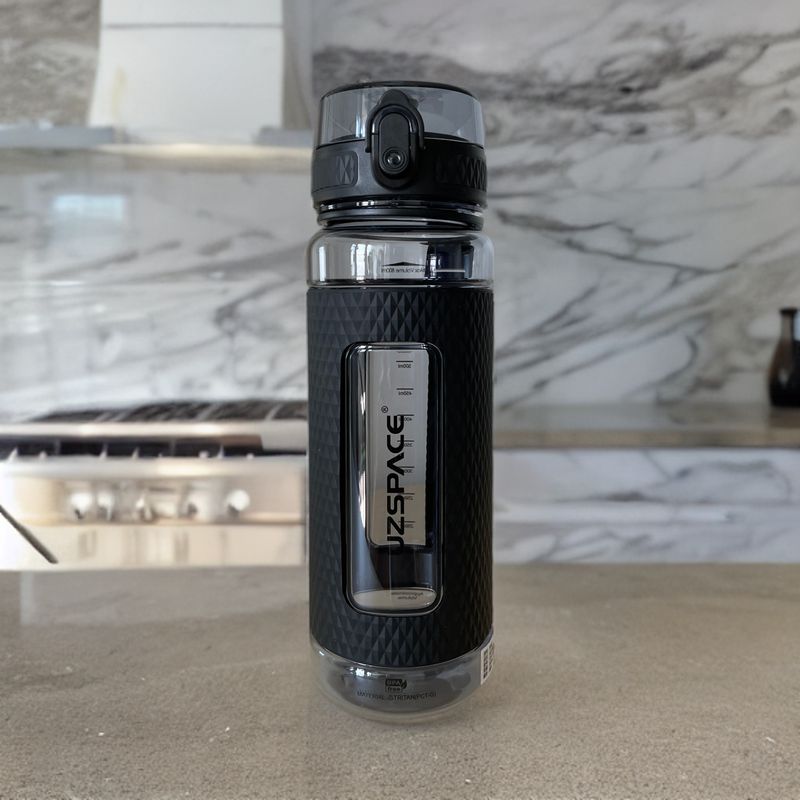 Sport si Outdoor - Echipament Sportiv - Accesorii echipament sportiv - Bidoane si shakere - Sticla de apa sport pentru fitness UZSPACE - 800ml, BPA free, gradata, grip prindere, capac cu pai inclus, Neagra - Infinity.ro