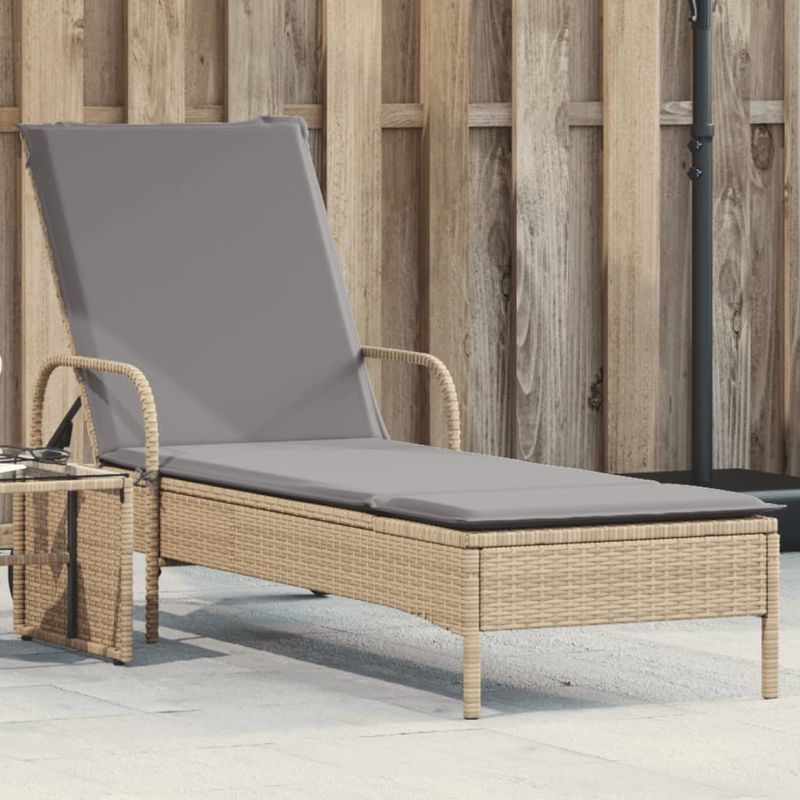 Casa si Gradina - Gradina si terasa - Mobilier exterior - Scaune si sezlonguri gradina - Sezlong cu roti si perna, bej, poliratan - Infinity.ro