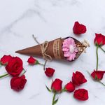 Market - Cadouri - Cadouri personalizate - Marturii elegante Nunta / Botez buchetel lumanare margareta si flori uscate - Infinity.ro