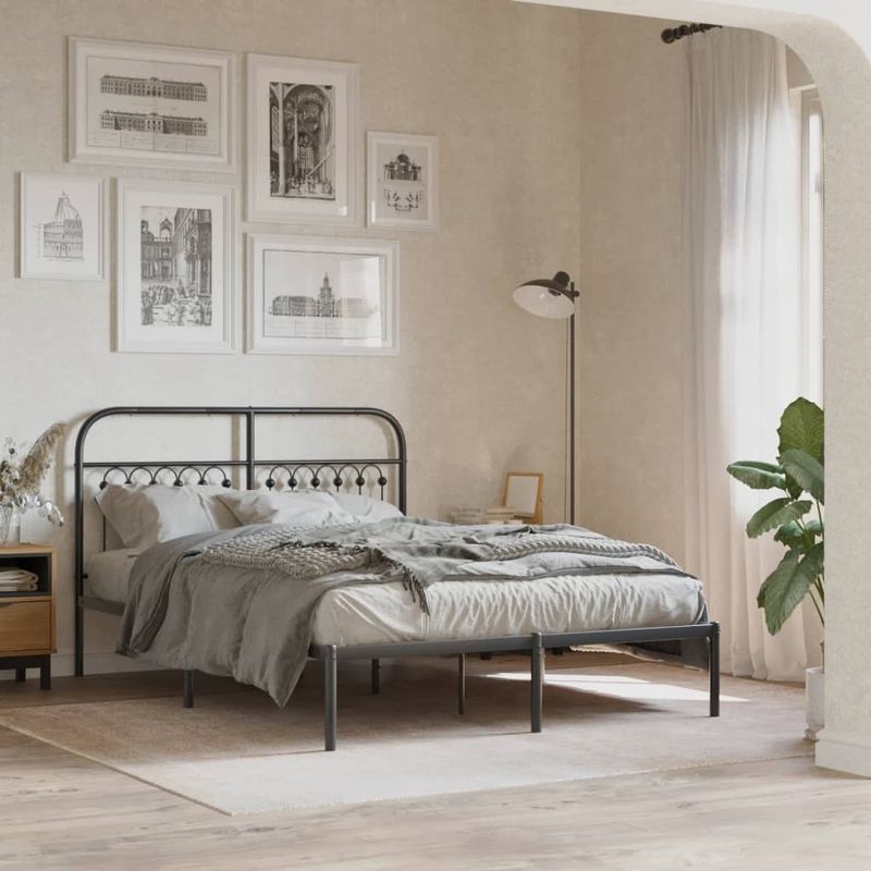 Casa si Gradina - Mobilier - Paturi si accesorii - Paturi - Cadru de pat metalic cu tablie, negru, 140x200 cm - Infinity.ro