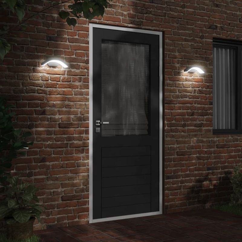 Casa si Gradina - Corpuri si surse de iluminat - Iluminat exterior - Felinare - Lampi exterioare de perete cu LED 2 buc. negru, aluminiu turnat - Infinity.ro