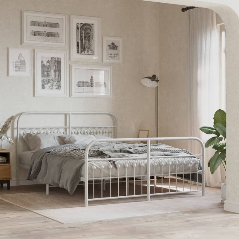 Casa si Gradina - Mobilier - Paturi si accesorii - Paturi - Cadru de pat metalic cu tablie, alb, 150x200 cm - Infinity.ro