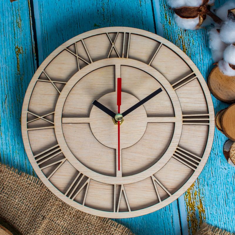 Casa si Gradina - Decoratiuni - Ceasuri - Ceas de Perete Personalizat Blank HH1508 din lemn pentru Licheni - 20x20 cm - Infinity.ro