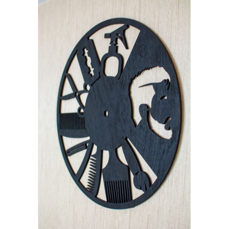 Casa si Gradina - Decoratiuni - Ceasuri - Ceas Personalizabil de lemn decorativ Barbershop - 25 L x 25 H (cm) - Infinity.ro