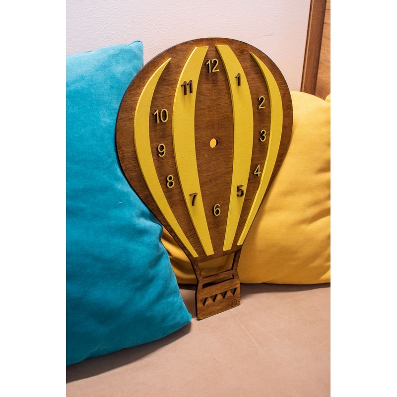 Casa si Gradina - Decoratiuni - Ceasuri - Ceas Personalizabil de lemn decorativ, HH14, balon cu aer cald - 38 L x 52 H (cm) - Infinity.ro