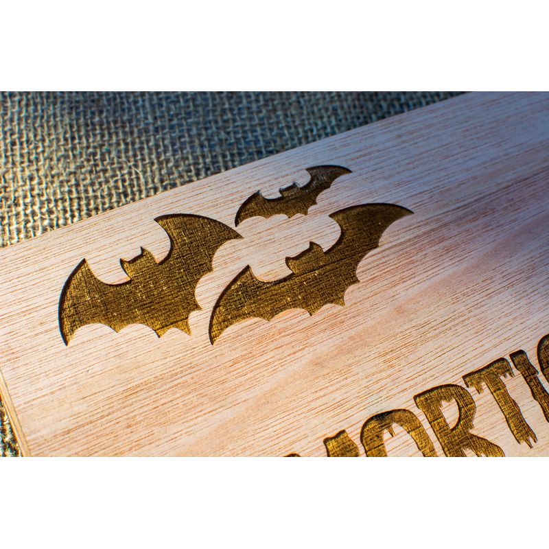 Market - Cadouri - Rame si albume foto - Album Foto de Nunta Personalizat din lemn GuestBook Morticia Addams 30x21 cm - Infinity.ro