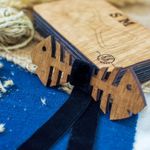 Fashion, accesorii si bijuterii - Barbati - Accesorii barbati - Cravate si papioane barbati - Papion din Lemn HH335, Handmade, in Cutie Premium Personalizata - Infinity.ro