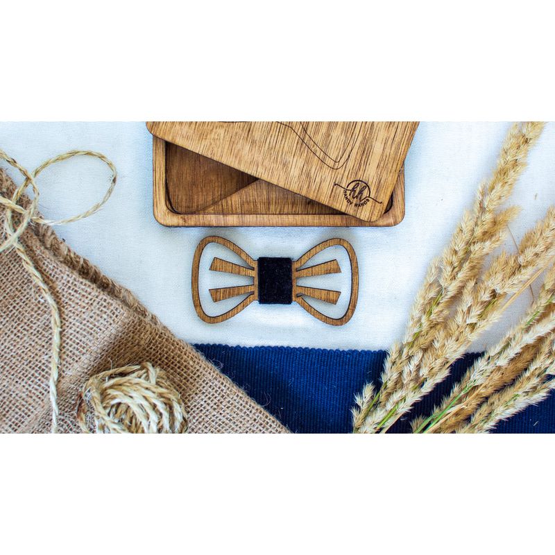Fashion, accesorii si bijuterii - Barbati - Accesorii barbati - Cravate si papioane barbati - Papion din Lemn HH319, Handmade, in Cutie Premium Personalizata - Infinity.ro
