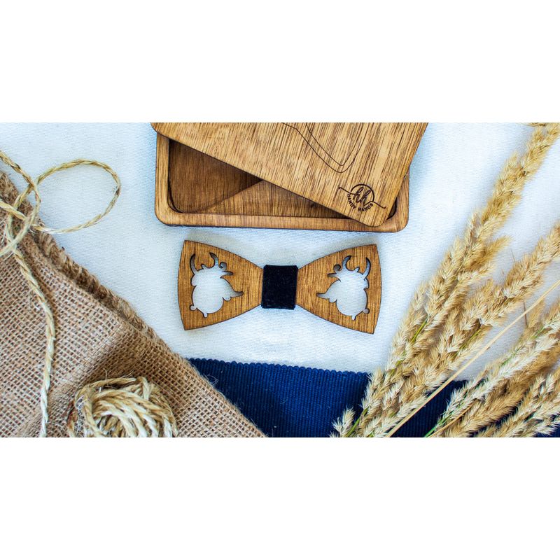 Fashion, accesorii si bijuterii - Barbati - Accesorii barbati - Cravate si papioane barbati - Papion din Lemn HH370, Handmade, in Cutie Premium Personalizata - Infinity.ro