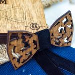 Fashion, accesorii si bijuterii - Barbati - Accesorii barbati - Cravate si papioane barbati - Papion din Lemn HH332, Handmade, in Cutie Premium Personalizata - Infinity.ro