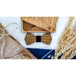 Fashion, accesorii si bijuterii - Barbati - Accesorii barbati - Cravate si papioane barbati - Papion din Lemn HH282, Handmade, in Cutie Premium Personalizata - Infinity.ro
