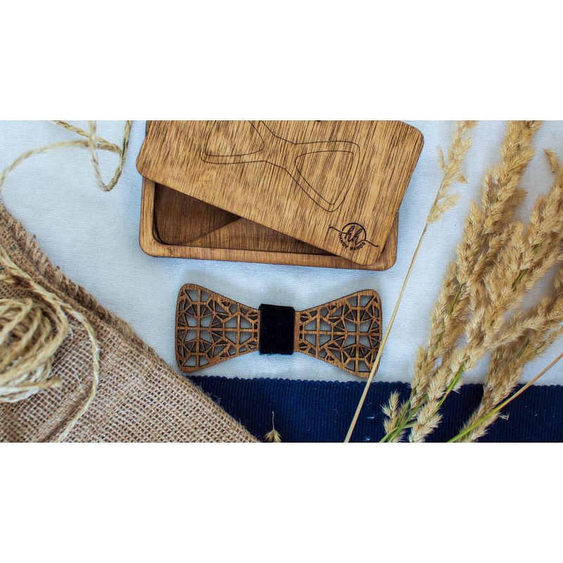 Fashion, accesorii si bijuterii - Barbati - Accesorii barbati - Cravate si papioane barbati - Papion din Lemn HH352, Handmade, in Cutie Premium Personalizata - Infinity.ro