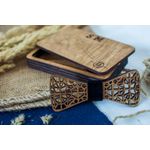 Fashion, accesorii si bijuterii - Barbati - Accesorii barbati - Cravate si papioane barbati - Papion din Lemn HH352, Handmade, in Cutie Premium Personalizata - Infinity.ro