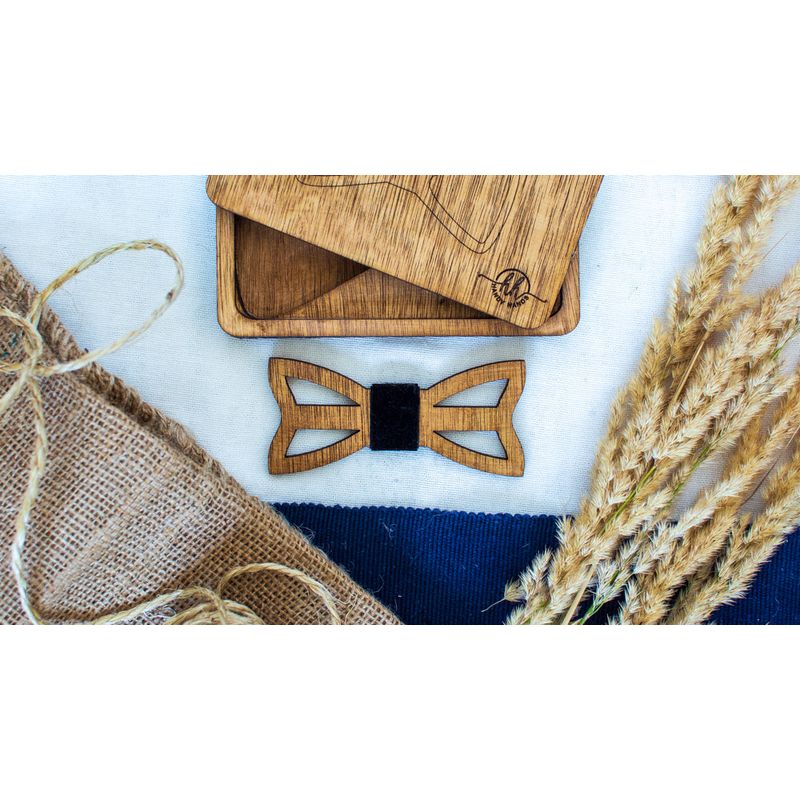 Fashion, accesorii si bijuterii - Barbati - Accesorii barbati - Cravate si papioane barbati - Papion din Lemn HH336, Handmade, in Cutie Premium Personalizata - Infinity.ro