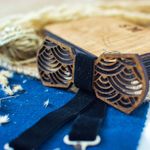 Fashion, accesorii si bijuterii - Barbati - Accesorii barbati - Cravate si papioane barbati - Papion din Lemn HH359, Handmade, in Cutie Premium Personalizata - Infinity.ro