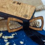 Fashion, accesorii si bijuterii - Barbati - Accesorii barbati - Cravate si papioane barbati - Papion din Lemn HH276, Handmade, in Cutie Premium Personalizata - Infinity.ro