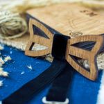 Fashion, accesorii si bijuterii - Barbati - Accesorii barbati - Cravate si papioane barbati - Papion din Lemn HH336, Handmade, in Cutie Premium Personalizata - Infinity.ro