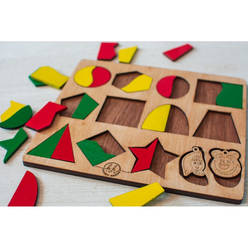Jucarii, Copii si Bebe - Jucarii si jocuri - Jucarii & jocuri educative - Jocuri si jucarii educative - Puzzle din lemn Personalizabil HandyHands - Forme Geometrice Masha si ursul - 42 L x 37 H (cm) - Infinity.ro