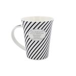 Casa si Gradina - Bucatarie si vesela - Cani si pahare - Cani si cesti - Cana din portelan personalizata cu litera "D" - Infinity.ro