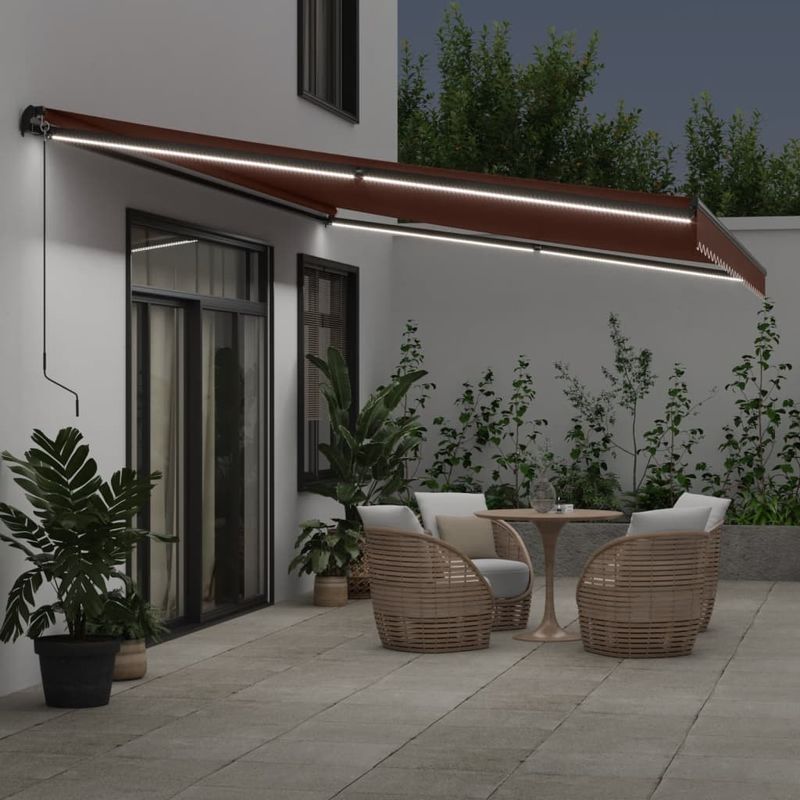 Casa si Gradina - Gradina si terasa - Umbrele si pavilioane - Umbrele - Copertina retractabila manual cu LED-uri, maro, 500x300 cm - Infinity.ro
