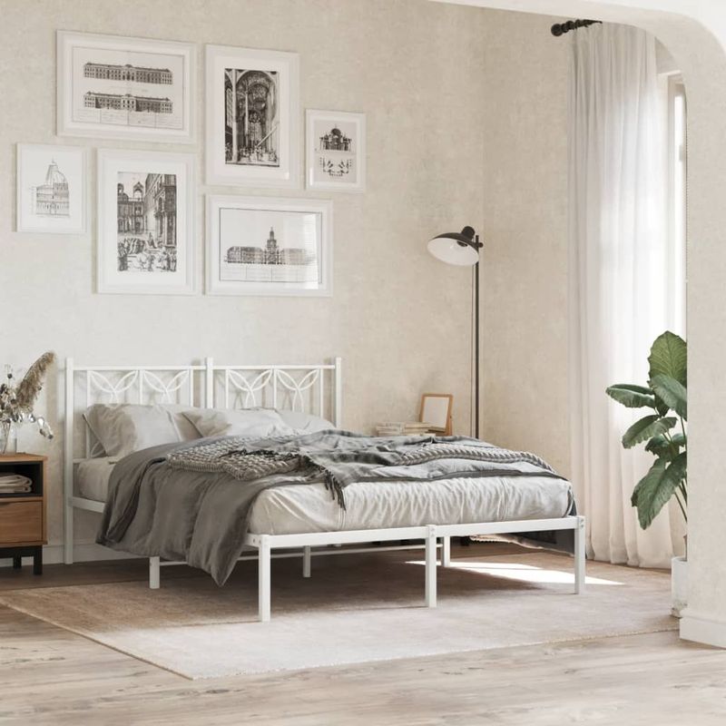 Casa si Gradina - Mobilier - Paturi si accesorii - Paturi - Cadru de pat metalic cu tablie, alb, 140x190 cm - Infinity.ro