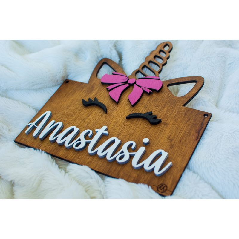 Casa si Gradina - Decoratiuni - Obiecte decorative - Decoratiuni camera copilului - Decor Personalizabil, HandyHands, cu Nume din lemn Unicorn - 24 L x 26 H (cm) - Infinity.ro