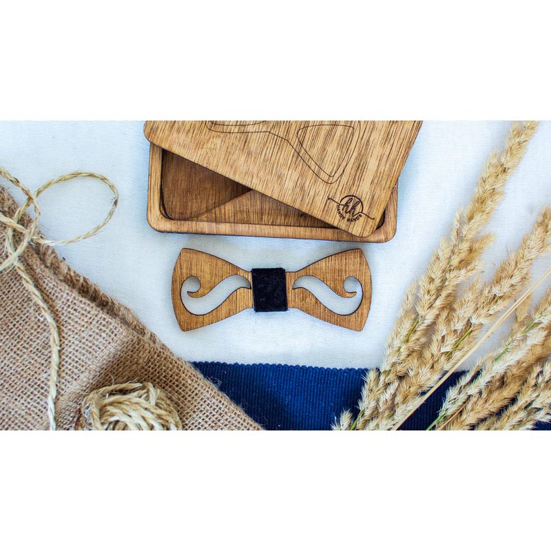Fashion, accesorii si bijuterii - Barbati - Accesorii barbati - Cravate si papioane barbati - Papion din Lemn HH288, Handmade, in Cutie Premium Personalizata - Infinity.ro