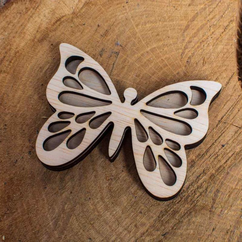 Casa si Gradina - Decoratiuni - Decoratiuni perete - Decor Fluture cu Capac Blank HH1514 din lemn pentru Licheni - 30x22 cm - Infinity.ro