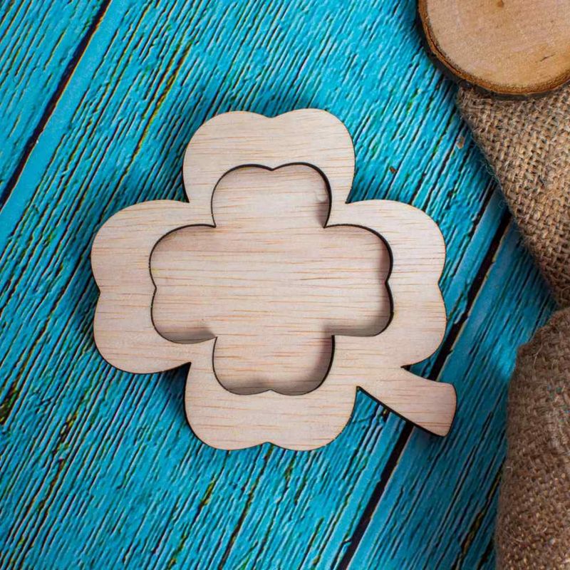 Casa si Gradina - Decoratiuni - Decoratiuni perete - Decor Trifoi cu 4 Foi Blank HH1516 din lemn pentru Licheni - 20x20 cm - Infinity.ro