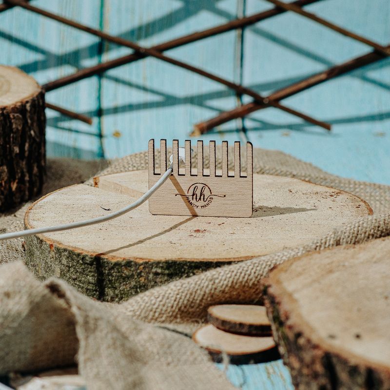 Ingrijire personala si Cosmetice - Ingrijire personala - Ingrijire par - Perii de par si piepteni - Set 10 bucati Organizator Multifunctional din lemn pentru Cablu HH9633 Personalizat 6x4.5 cm - Infinity.ro