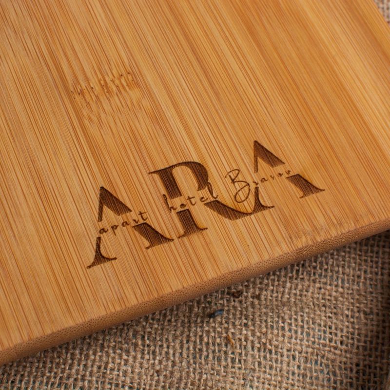 Casa si Gradina - Bucatarie si vesela - Vesela si tacamuri - Platouri de bucatarie - Fund de lemn Personalizat HH1566 14x22 cm - Infinity.ro