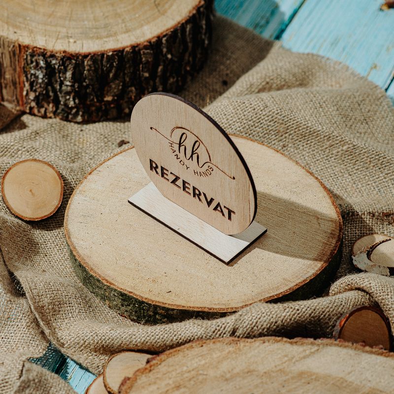 Casa si Gradina - Decoratiuni - Decoratiuni petrecere - Accesorii pentru petrecere - Set 10 bucati Semn de Masa cu textul Rezervat din lemn HH9688 Personalizat - Infinity.ro