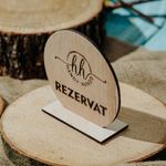 Casa si Gradina - Decoratiuni - Decoratiuni petrecere - Accesorii pentru petrecere - Set 10 bucati Semn de Masa cu textul Rezervat din lemn HH9688 Personalizat - Infinity.ro