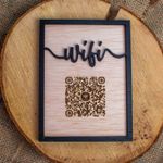Casa si Gradina - Decoratiuni - Decoratiuni perete - Semn de Conexiune Wifi din lemn HH1561 Personalizat 10x13 cm - Infinity.ro