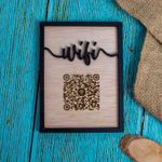 Casa si Gradina - Decoratiuni - Decoratiuni perete - Semn de Conexiune Wifi din lemn HH1561 Personalizat 10x13 cm - Infinity.ro